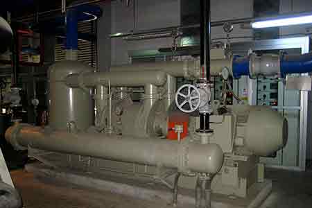 �ϸ���Һ���û����������600MW���ٽ�ȼú����Ӧ���ֳ�