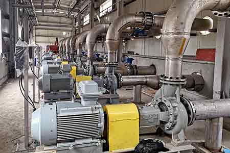 KCCϵ�л������ı��ڽ���˹����ʯ�����޹�˾��ҵˮ����ʹ���ֳ�